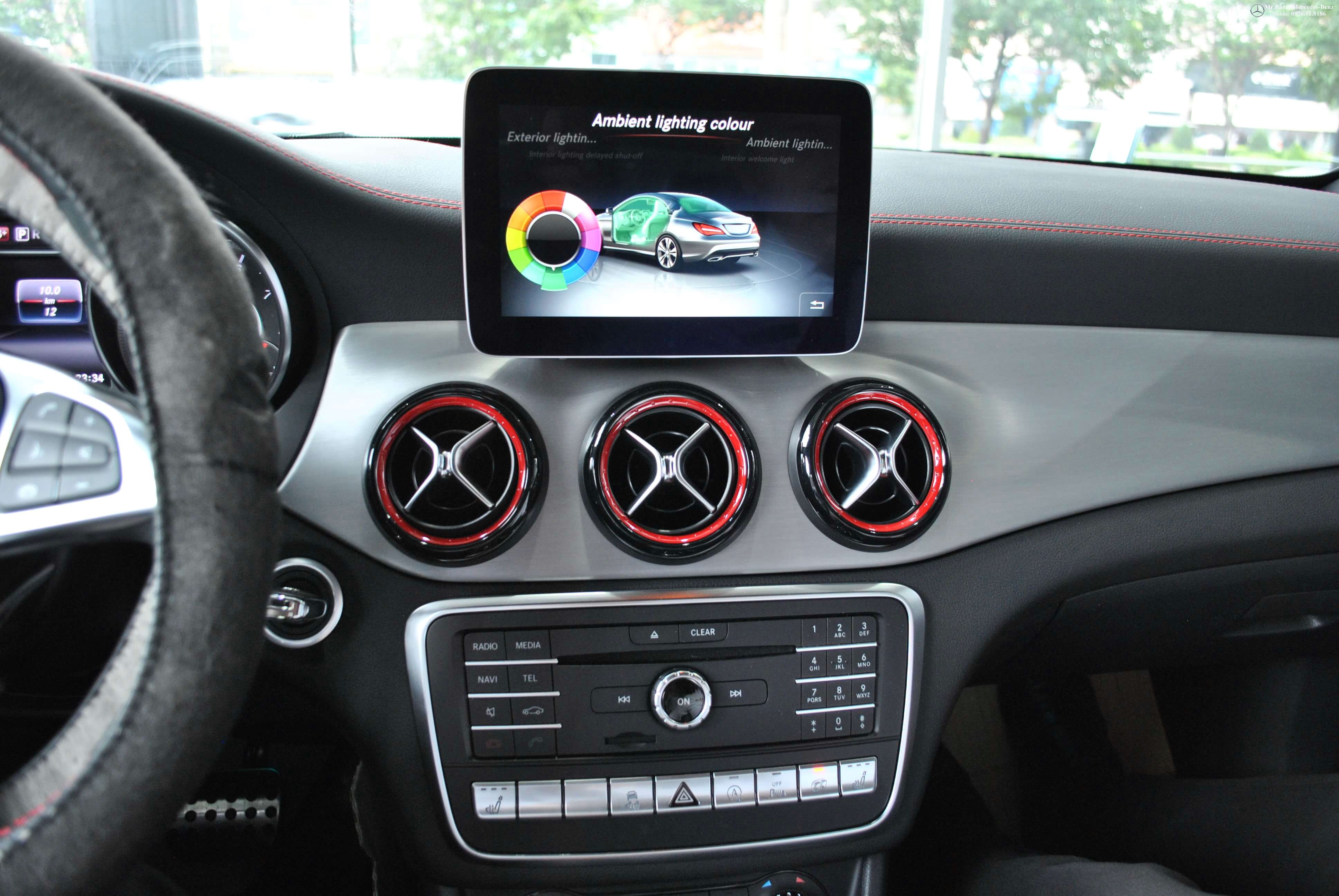 Mercedes AMG CLA 45 4Matic 2017 (15)