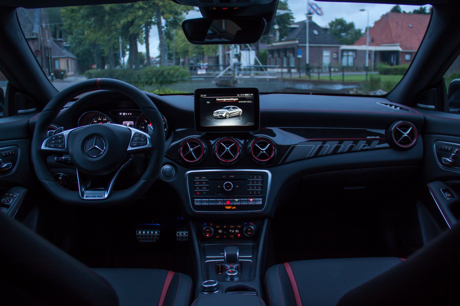 Mercedes-AMG CLA 45 4Matic 2017