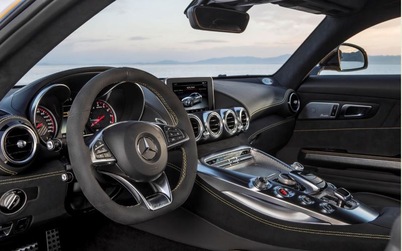 Mercedes AMG GT S 2017 (1)
