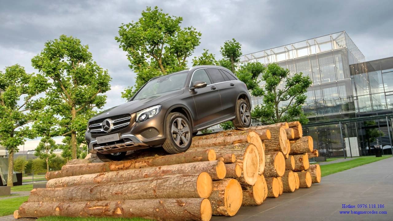Mercedes GLC 250 model 2019 (3)